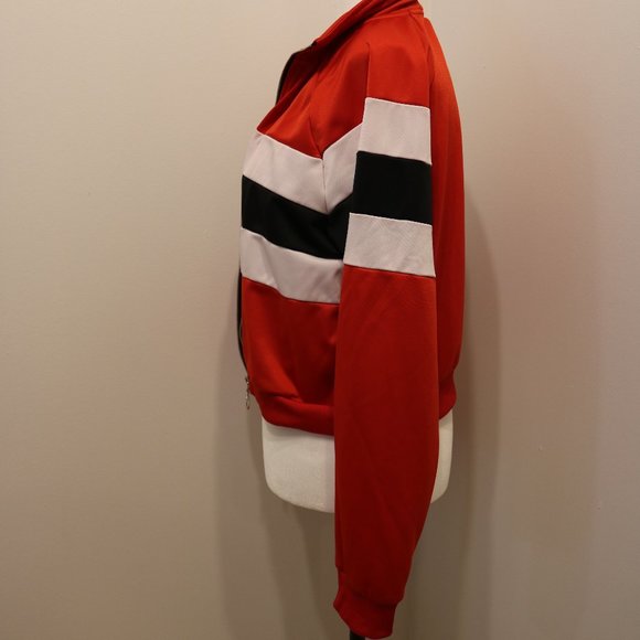 Cropped Colour Block Jacket - Picture 11 of 15